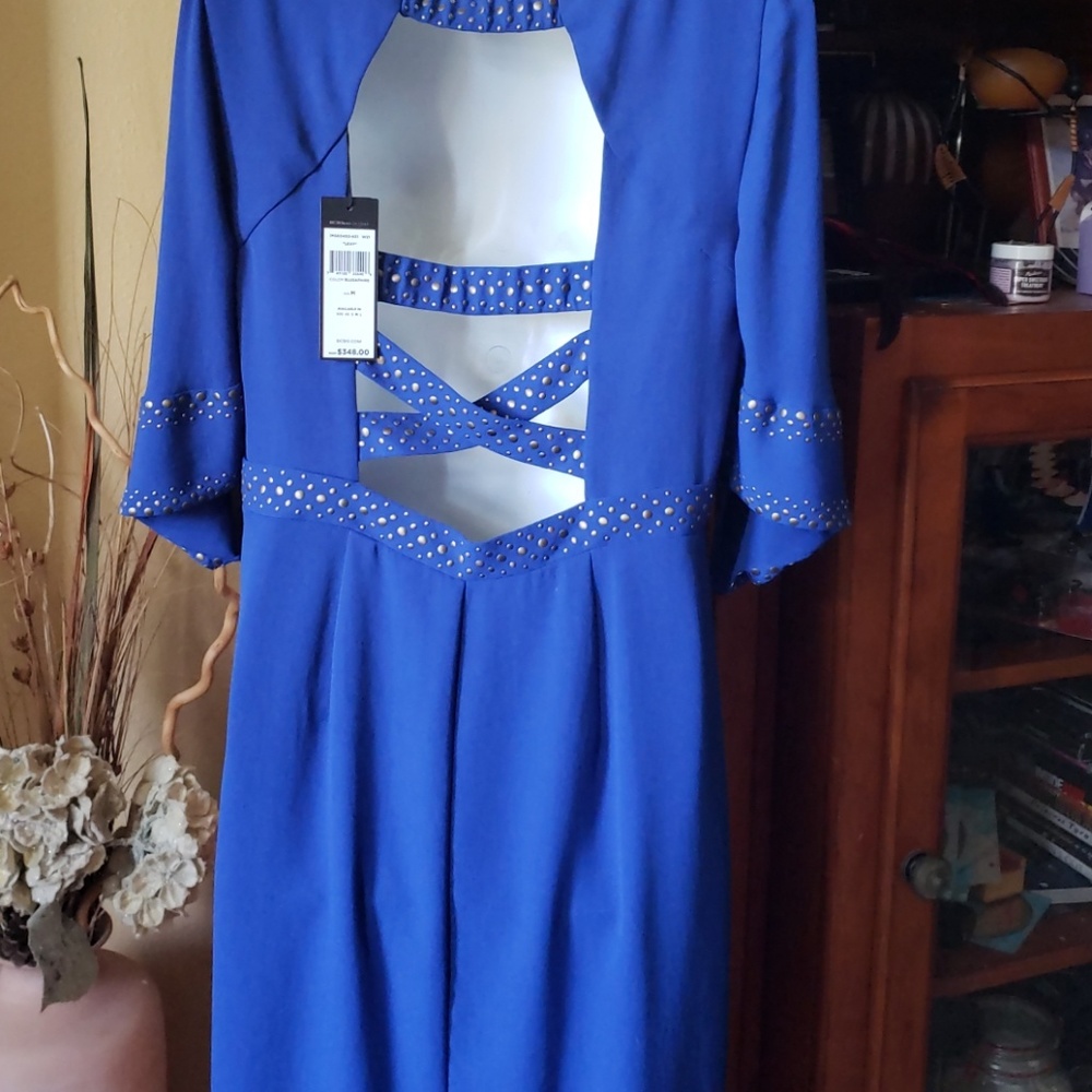 Dress - Picture 2 of 3